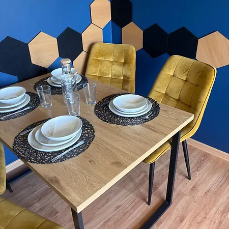 Hexagon Comfort Apartment